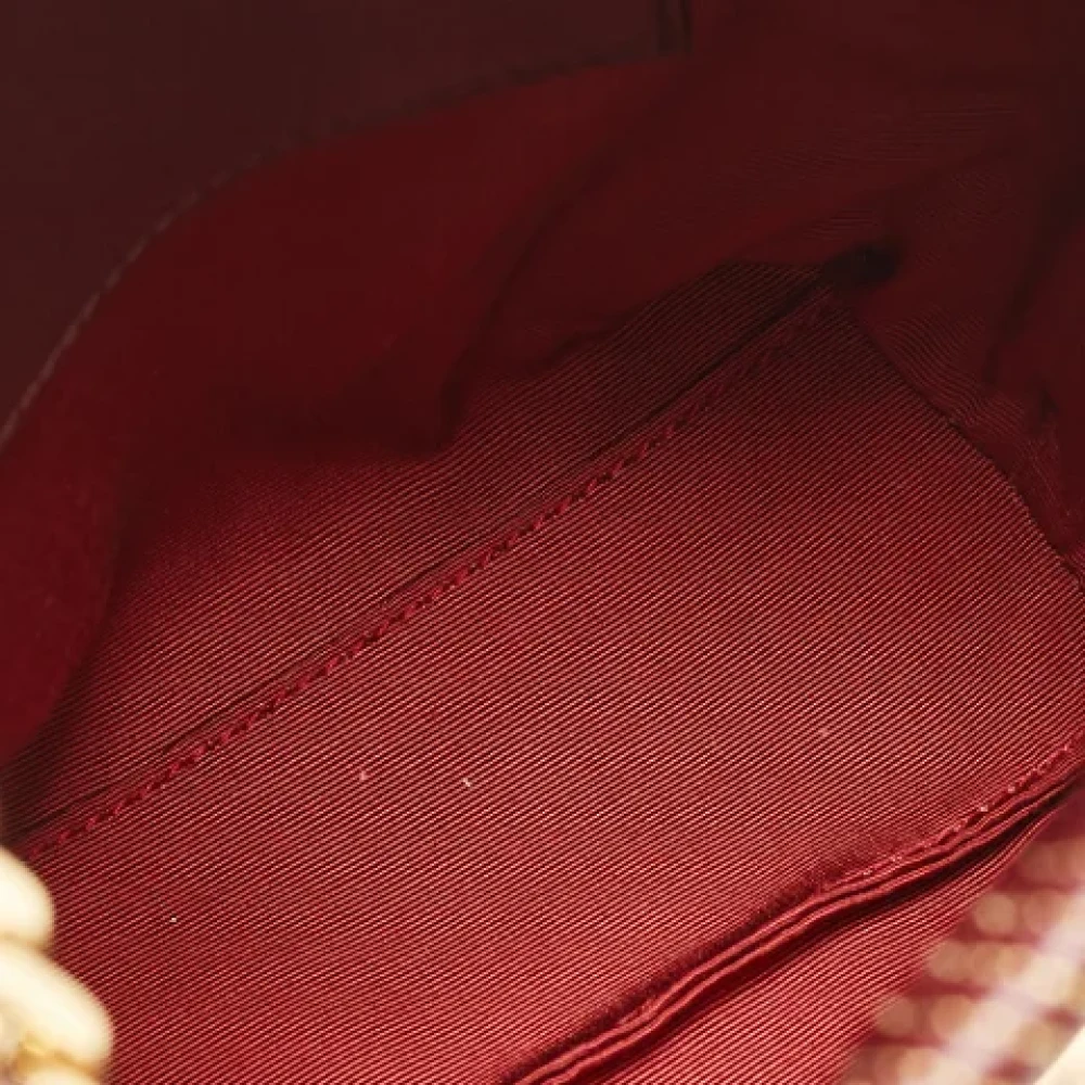Burberry Vintage Pre-owned Leather shoulder-bags Red Dames