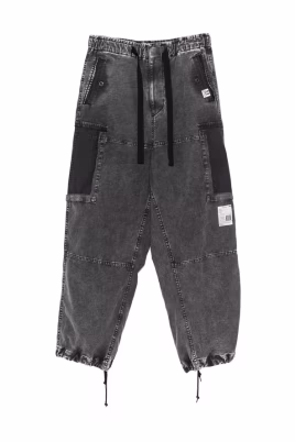 loose-fit-jeans