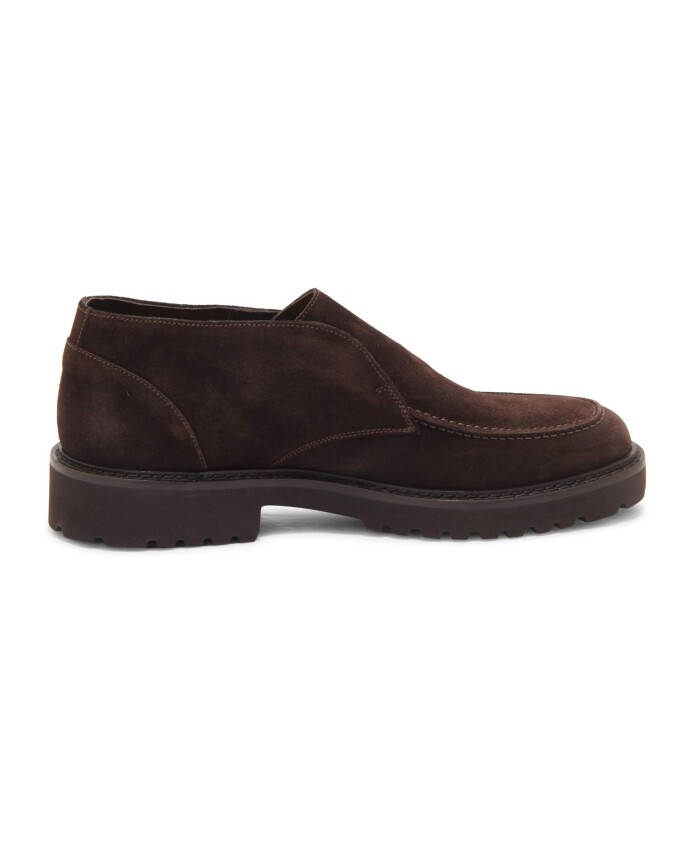 chaussures-slip-on-en-daim-fabriquees-en-italie
