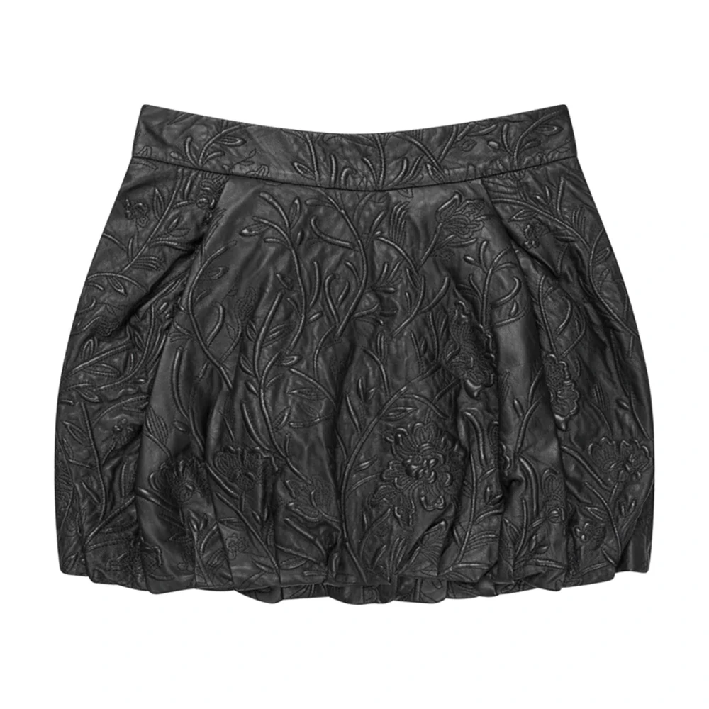 Munthe Geëmbosseerde Bloemenleren Rok Black Dames