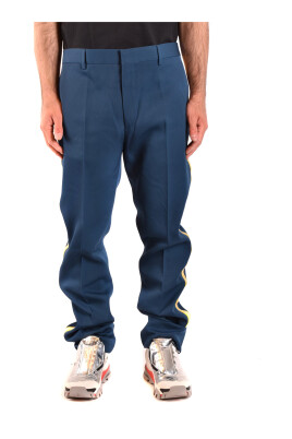 relaxed-fit-sporty-wide-leg-pants