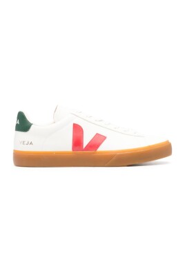 white-sneakers-for-modern-men