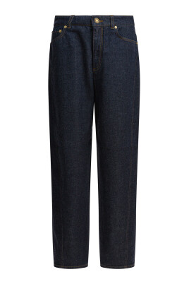 blue-jeans-for-women-aw25