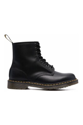 womenand-39-s-boots-black-round-toe-lace-up-low-heel