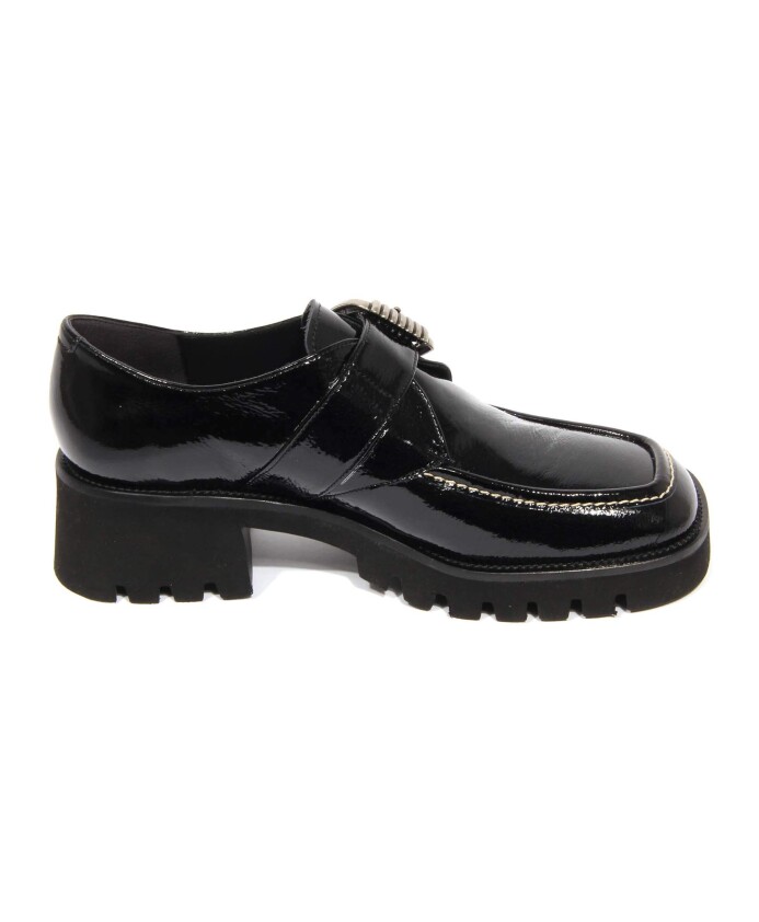 philip-wo-loafers-in-black-patent