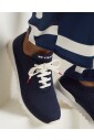 sneakers-en-maille-ajustee