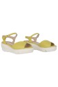 sandale-compensee-en-cuir-jaune