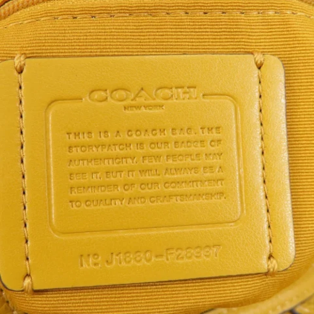 Coach Pre-owned Leather shoulder-bags Yellow Dames