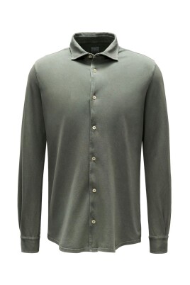 steve-pique-giza-green-shirt