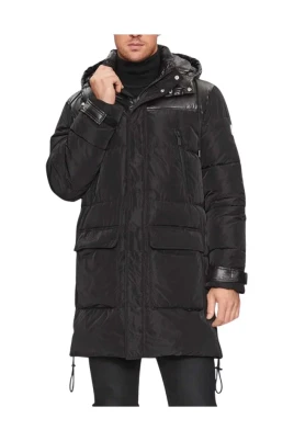 Parkas med huva