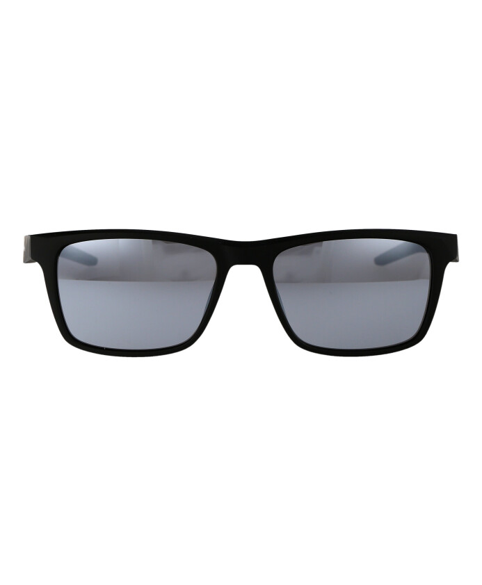 stylish-sunglasses-for-fashion-forward-individuals