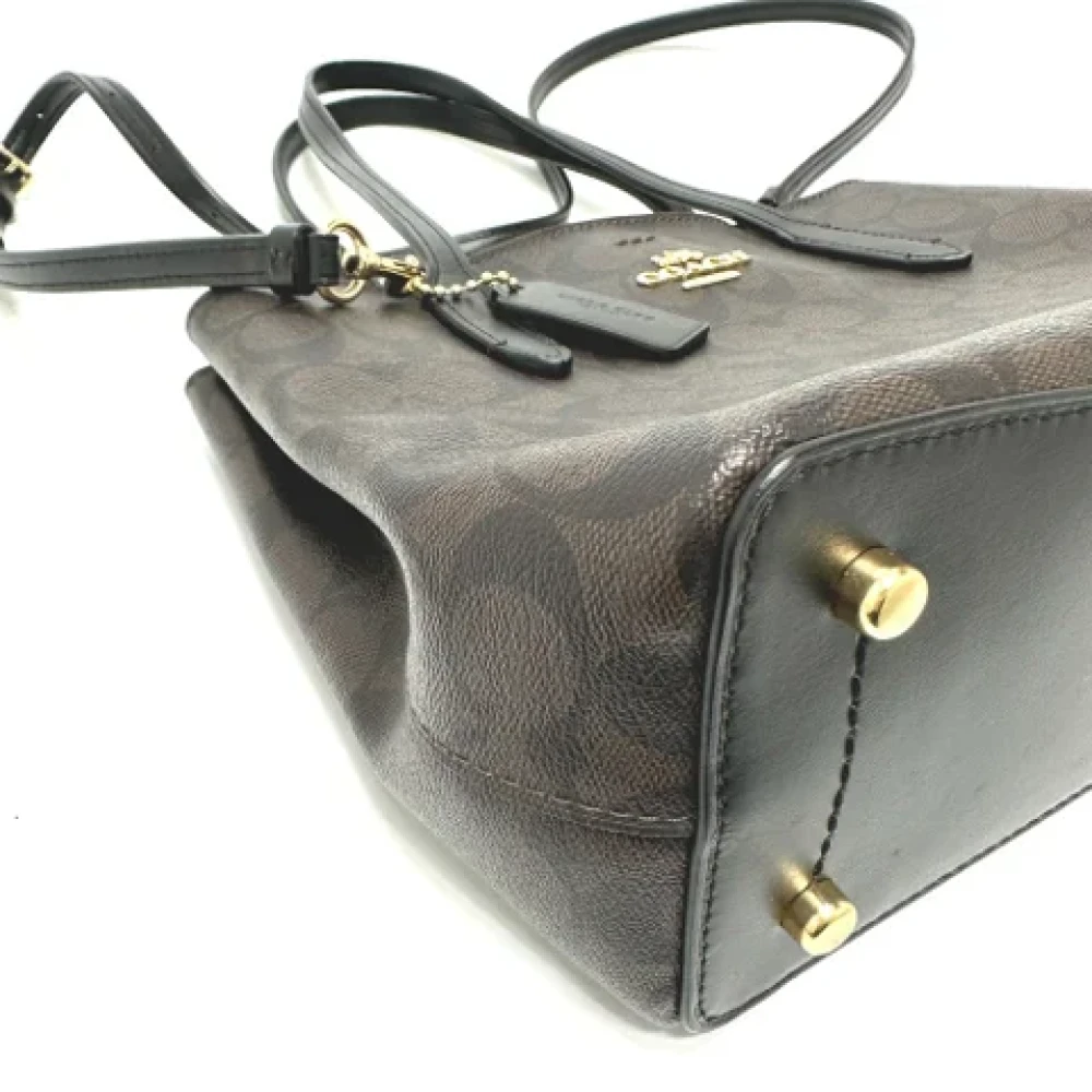 Coach Pre-owned Fabric handbags Brown Dames