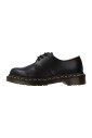 chaussures-a-lacets-en-cuir-noir-1461