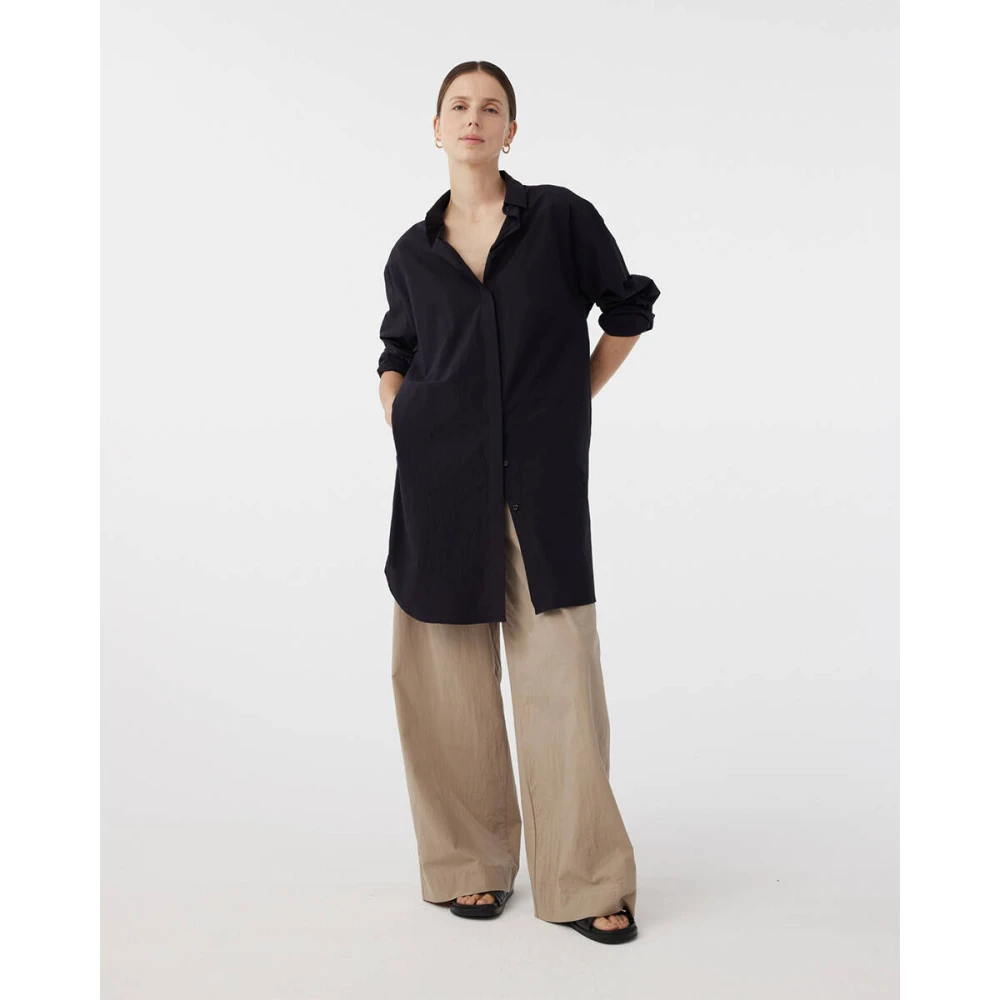 Knit-ted Poppy Korte Mouw Blouse Black Dames