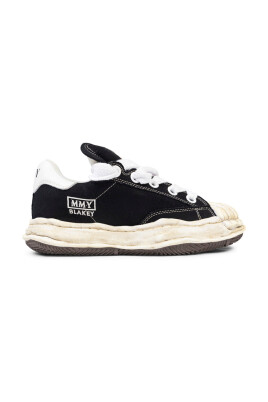 black-puffer-canvas-low-top-sneaker