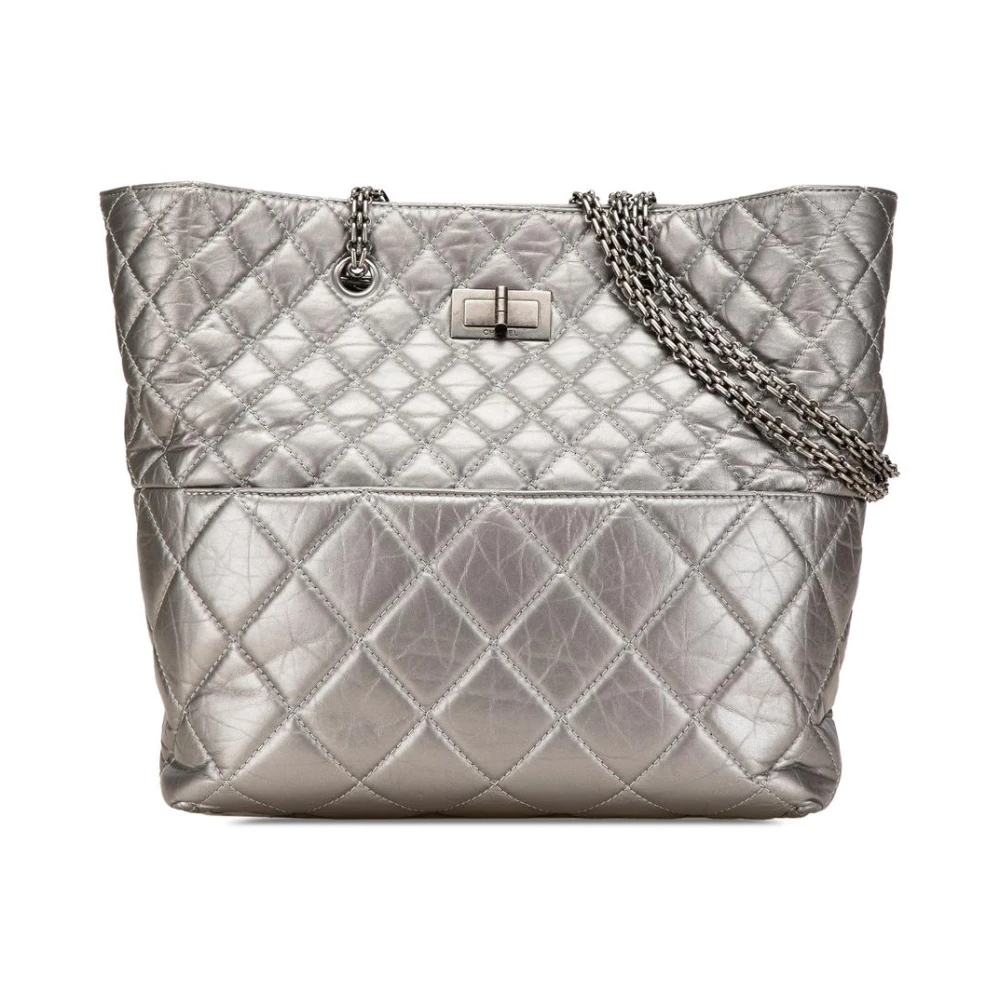 Chanel Vintage Women's Gray Pre-Owned Chanel Quilted Tote Bag