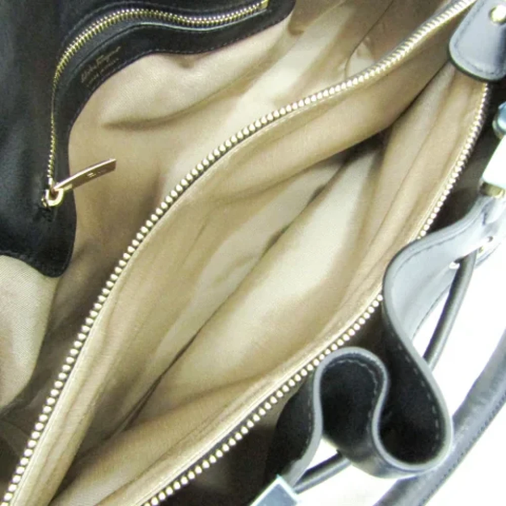 Salvatore Ferragamo Pre-owned Canvas handbags White Dames