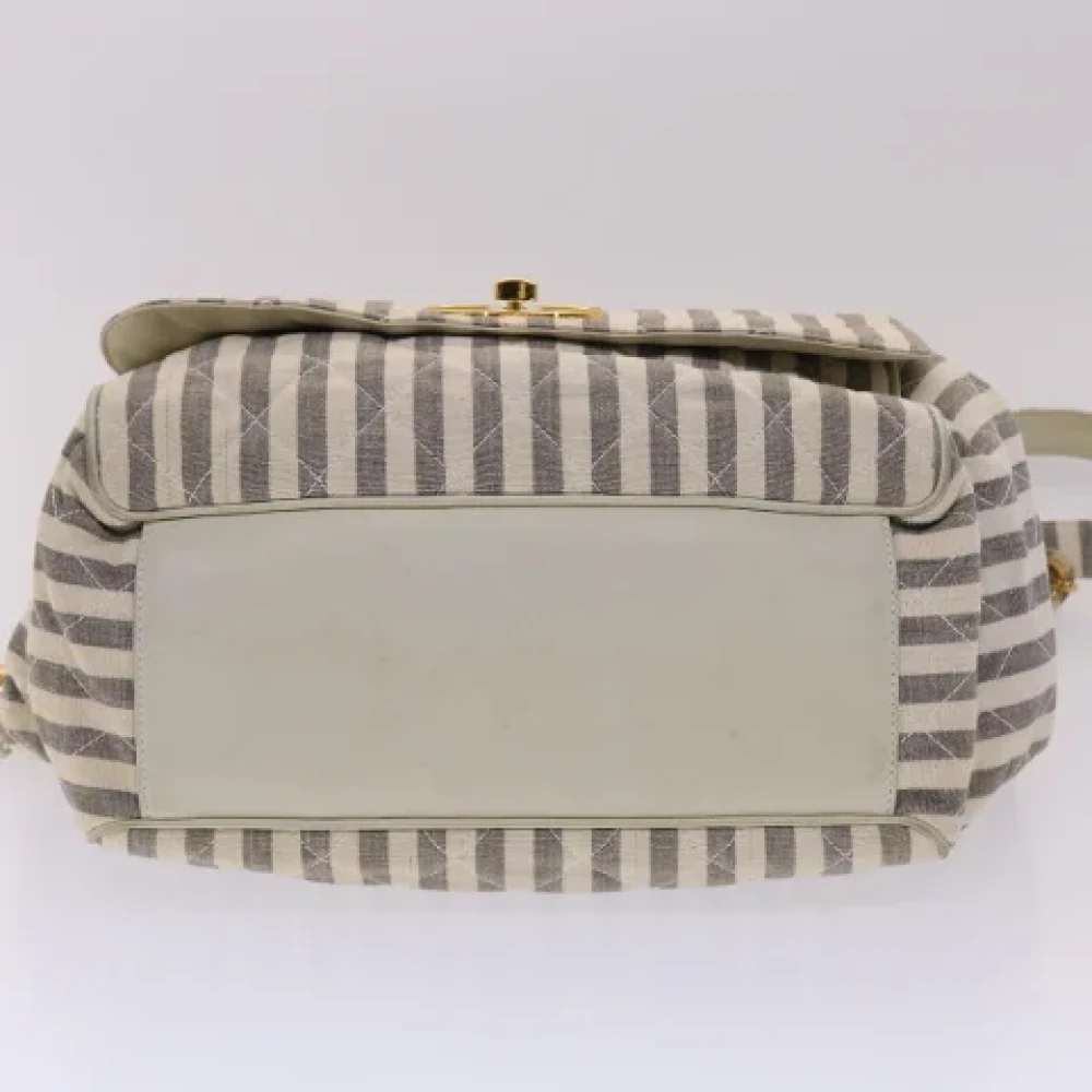 Chanel Vintage Pre-owned Canvas shoulder-bags Beige Dames