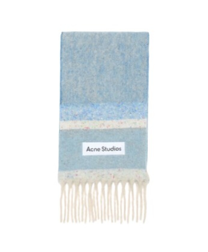 blue-yellow-scarf-luxe-winter