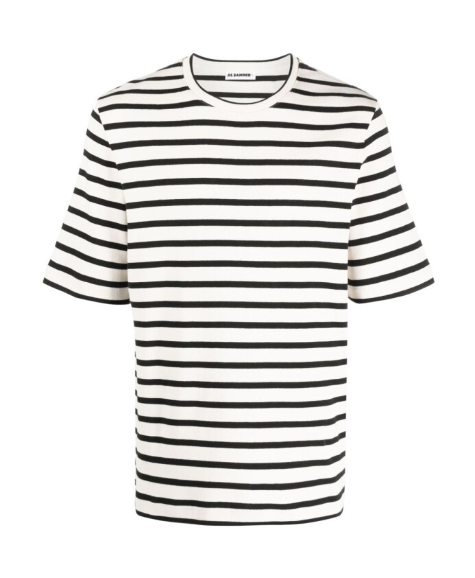 t-shirts-et-polos-a-rayures-bleues