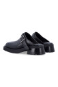 mules-en-cuir-noir-a-boucle-fermee