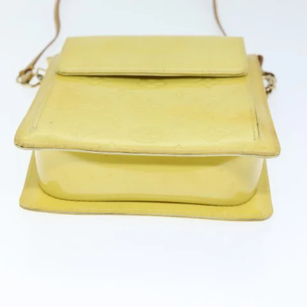 Louis Vuitton Vintage Pre-owned Leather clutches Yellow Dames
