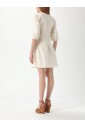 robe-midi-blanche-a-bordure-en-dentelle