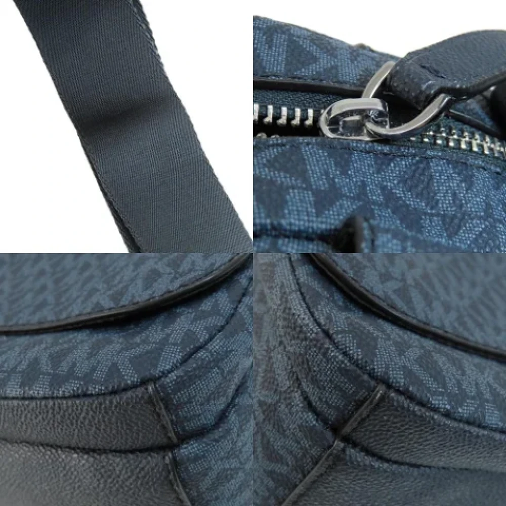 Michael Kors Pre-owned Plastic shoulder-bags Blue Dames
