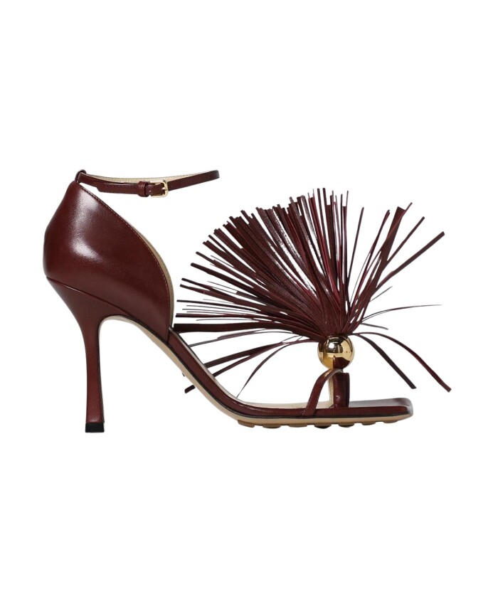 sandales-a-franges-a-talons-bordeaux-en-cuir