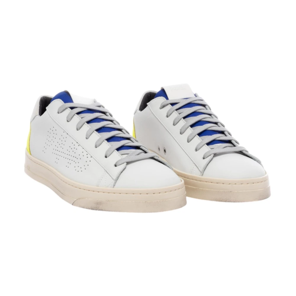 P448 Witte leren sneaker met geperforeerd logo White Heren