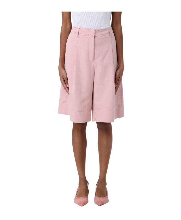 shorts-blancs-classiques-pour-femmes