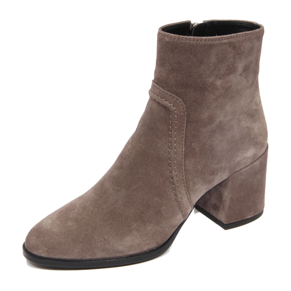 Shoes > Boots > Heeled Boots - - Tod's - Modalova