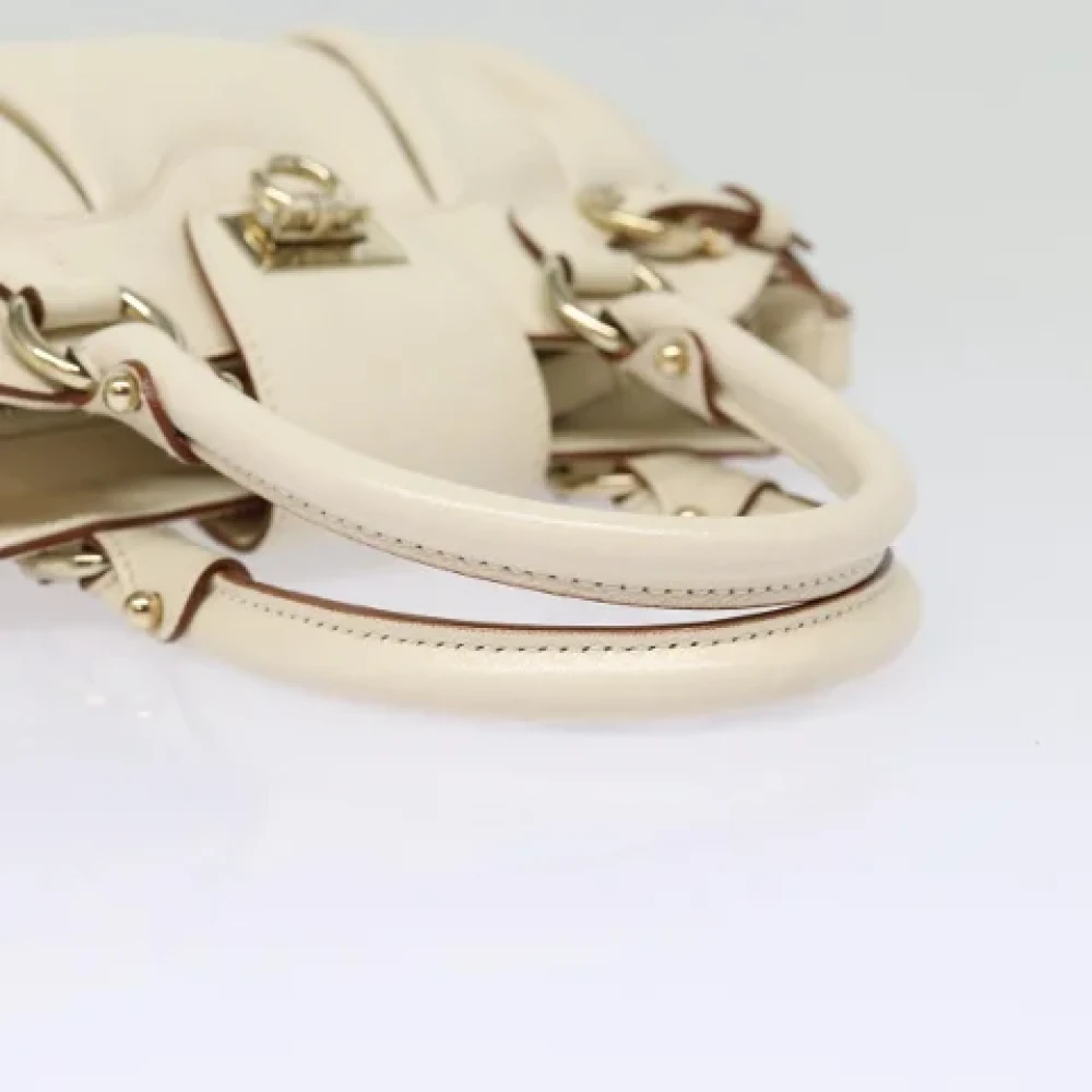 Salvatore Ferragamo Pre-owned Leather handbags White Dames