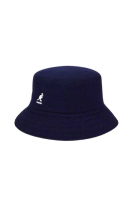 Ullstyv hatt