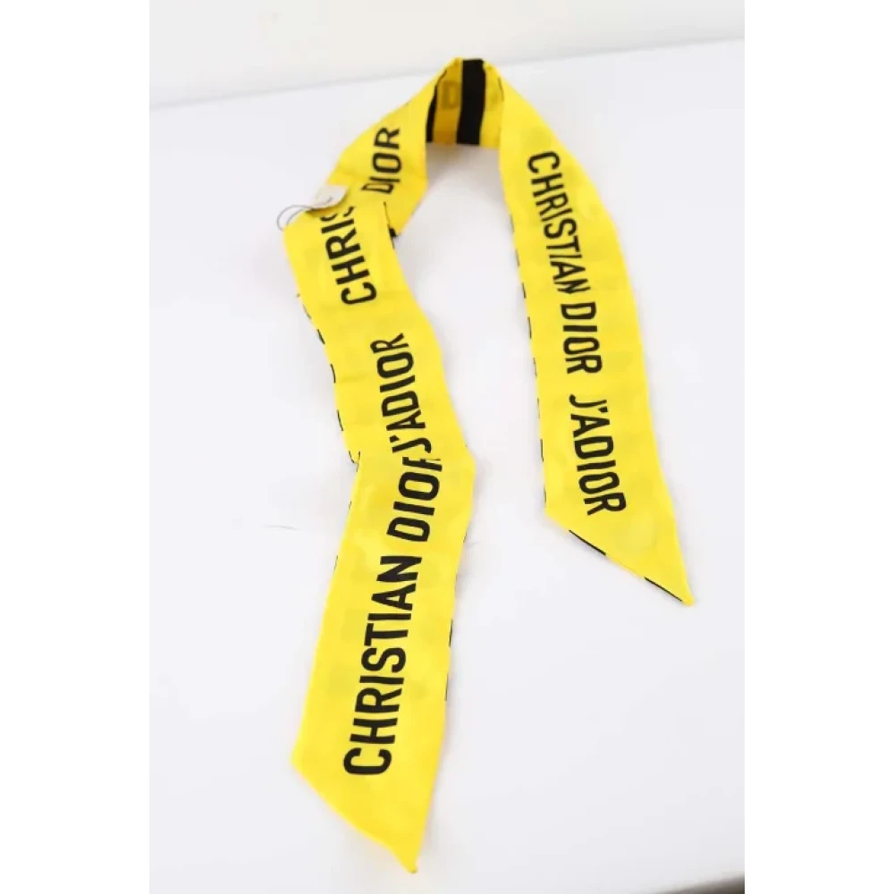 Dior Vintage Pre-owned Silk scarves Yellow Dames
