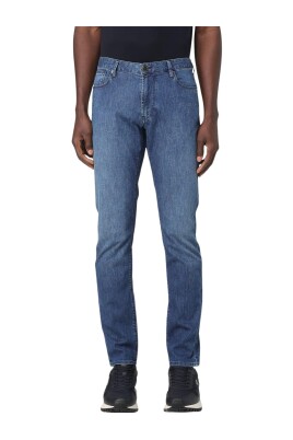 slim-denim-jeans