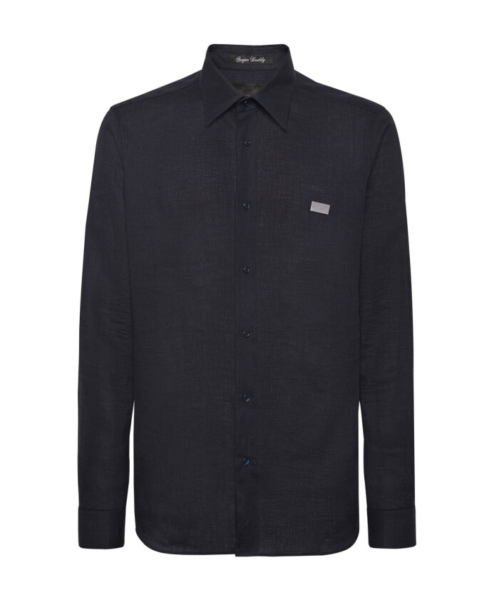 chemise-elegante-avec-design-unique