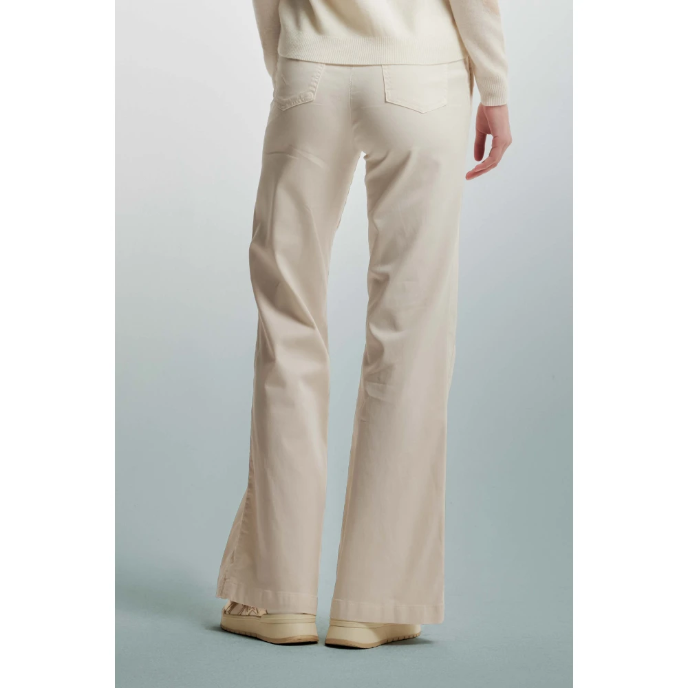 Kocca Flared broek met decoratieve knopen Beige Dames