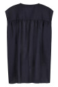 linen-blouse-with-back-wrinkle-detail