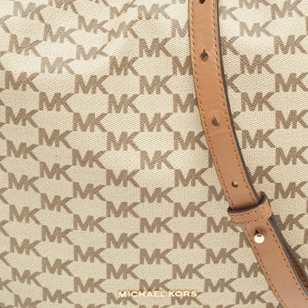 Michael Kors Pre-owned Fabric shoulder-bags Brown Dames