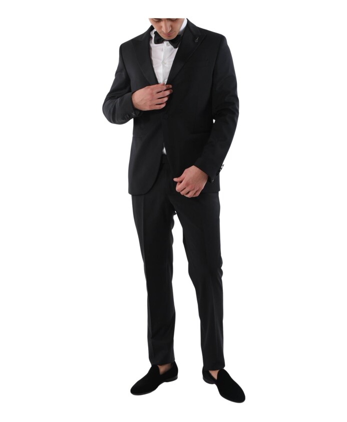 single-breasted-suits