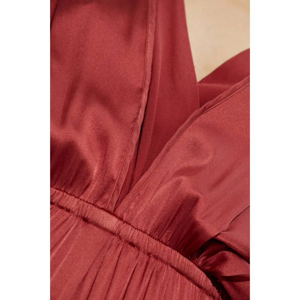 Forte Zijden jurk met V-hals Red Dames