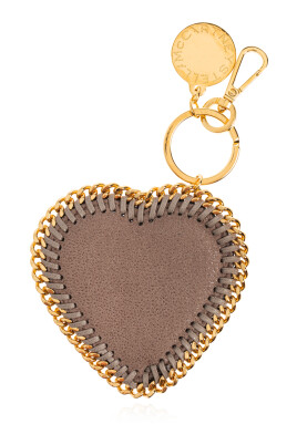 keychain-with-a-heart-shaped-pendant