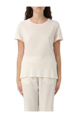 beige-t-shirt-med-utsmyckad-nederkant