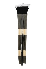 Pre-owned jest własność Bottoms