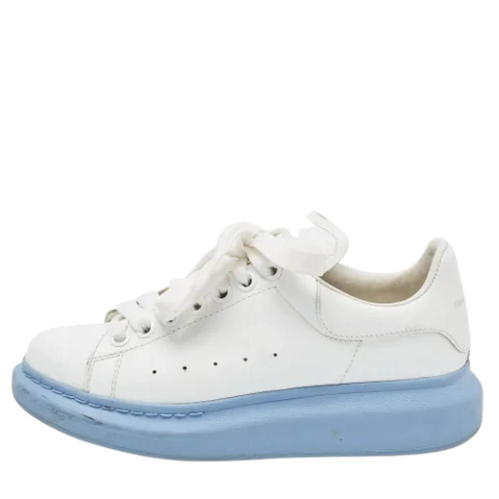 Pre owned alexander deals mcqueen sneakers