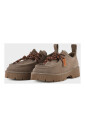 chaussures-plates-en-daim-a-lacets