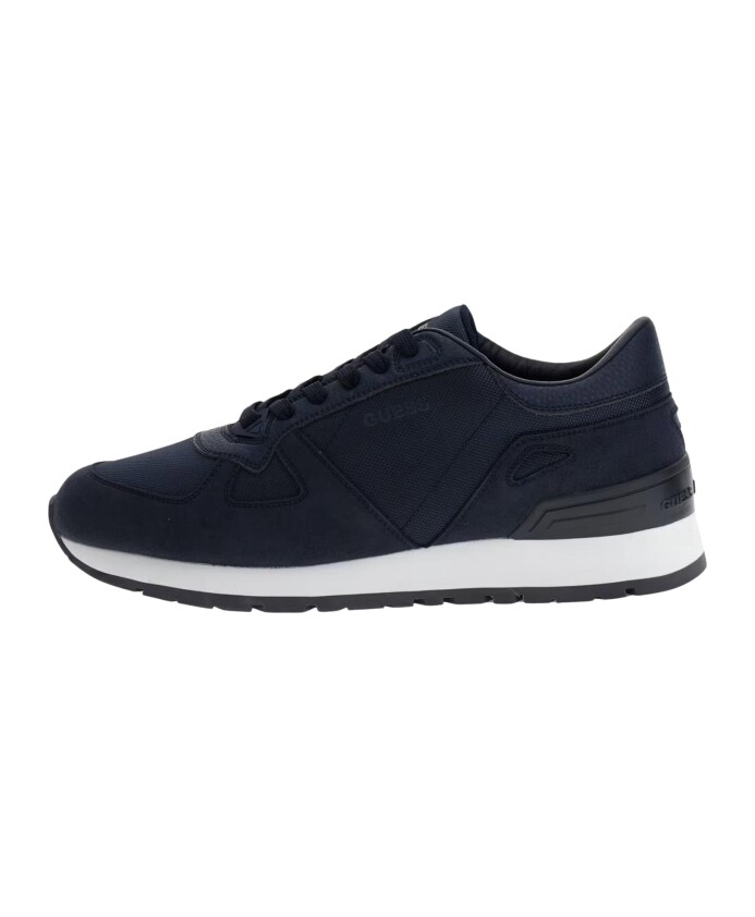 baskets-runner-avec-inserts-en-daim