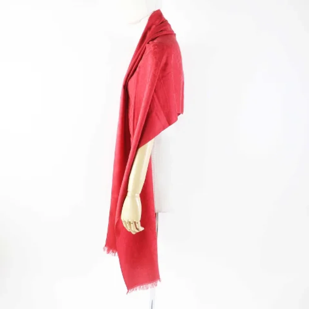 Coach Pre-owned Silk scarves Red Dames