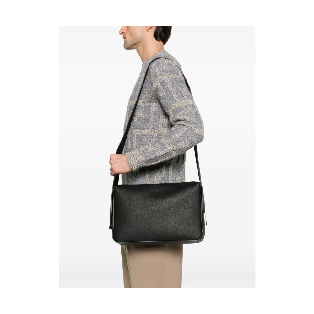 Salvatore Ferragamo Zwarte Bagage met Verstelbare Schouderband Black Heren